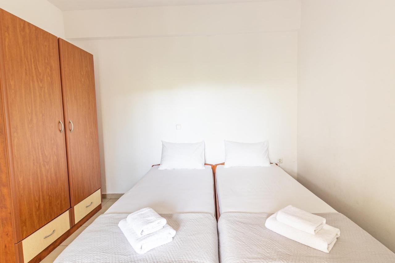 Sunday Mood Apartment Nea Skioni Exterior photo