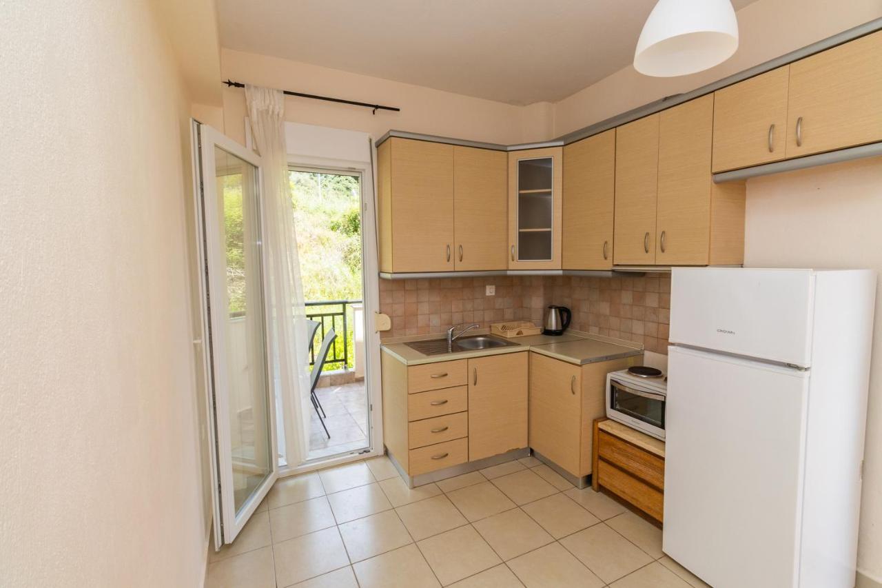 Sunday Mood Apartment Nea Skioni Exterior photo